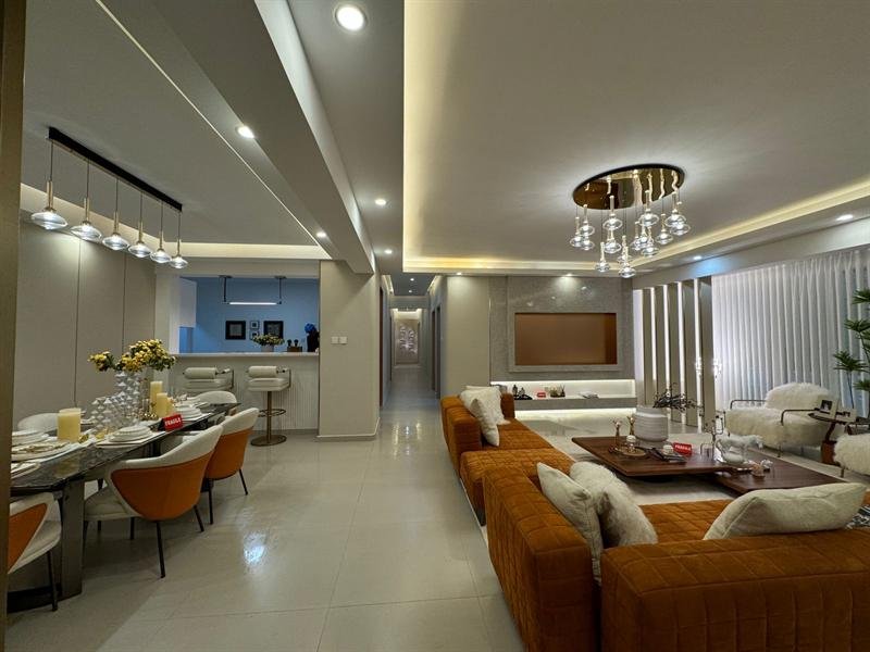 Penthouse, second aspect